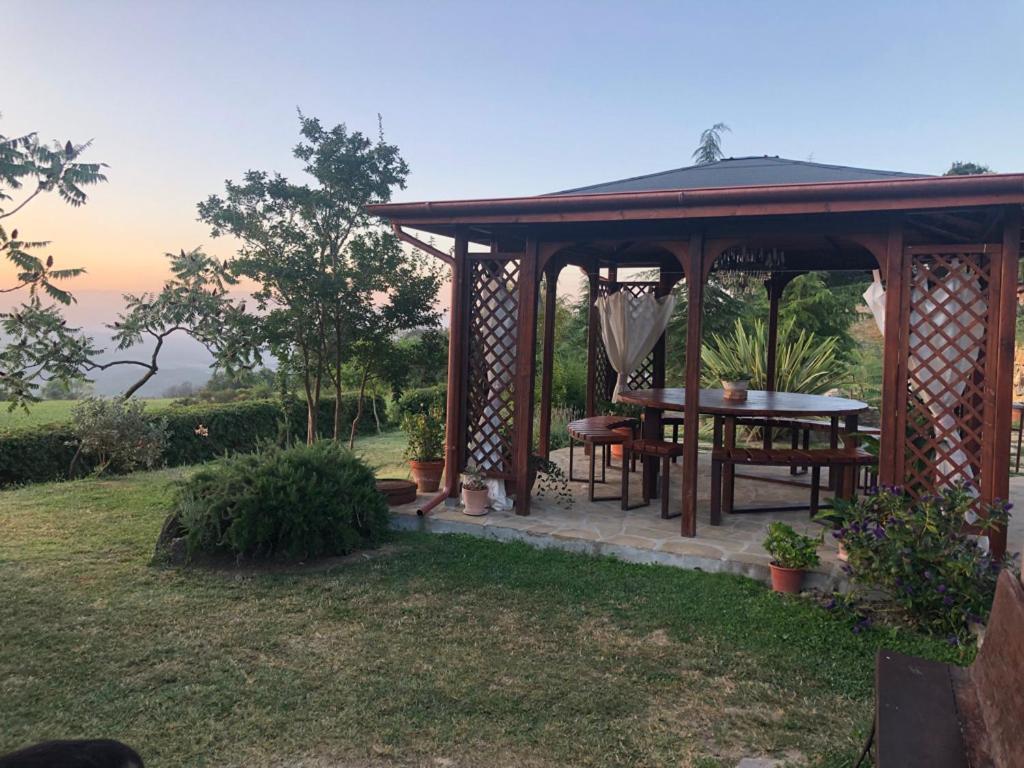 Il Borghetto Di Carra Apartment Talla Exterior photo